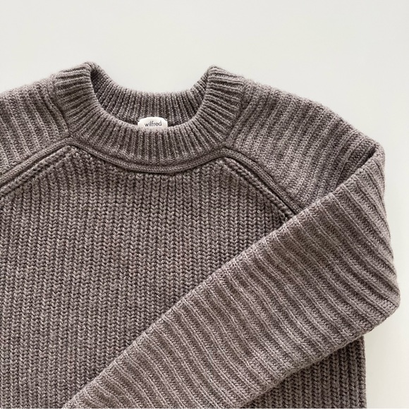 Aritzia Wilfred Italian Yarn Sweater in XS - Picture 2 of 5